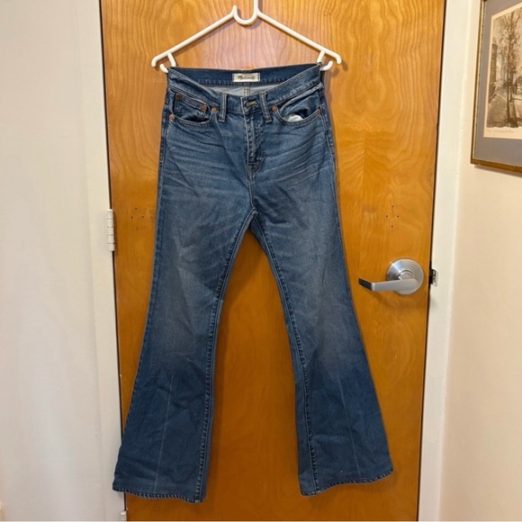 Madewell flea market flare jeans - Picture 2 of 4